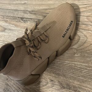 Balenciaga Stretch-Knit- High Top Sneakers
